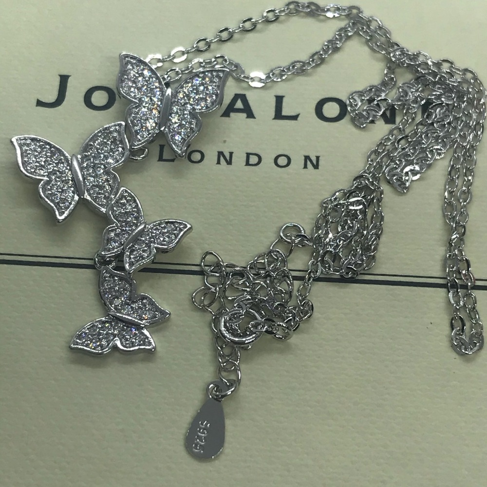 Sterling Silver 925 Beautiful Butterfly Necklace - Picture 3 of 4